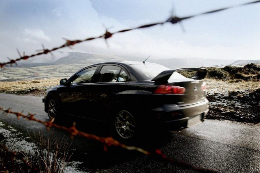 Mitsubishi Lancer Evolution X 2007 года  (фото 122 из 149)
